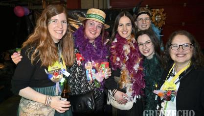 <p>Möhnendonnerstag in Grüfflingen [Teil 2]</p>
