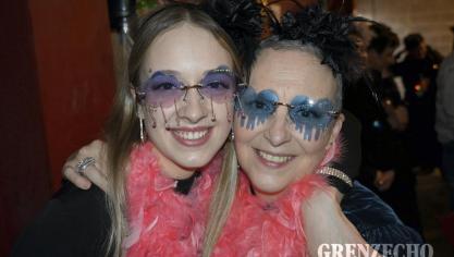 <p>Möhnendonnerstag in Grüfflingen [Teil 2]</p>

