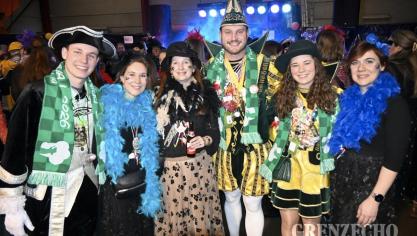 <p>Möhnendonnerstag in Grüfflingen [Teil 2]</p>

