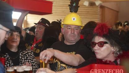 <p>Möhnendonnerstag in Amel</p>
