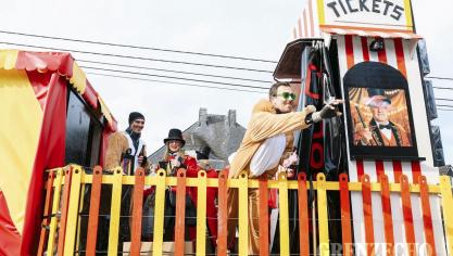 <p>Karnevalszug am Tulpensonntag in Raeren [Teil 1]</p>
