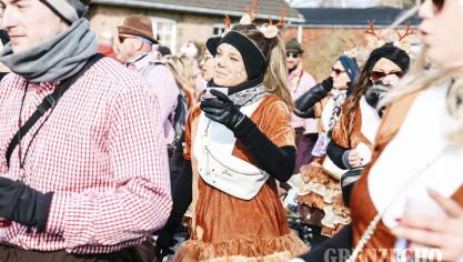 <p>Karnevalszug am Tulpensonntag in Raeren [Teil 2]</p>
