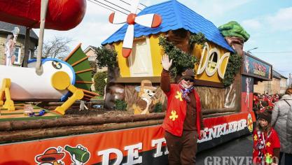 <p>Karnevalszug am Tulpensonntag in Raeren [Teil 2]</p>
