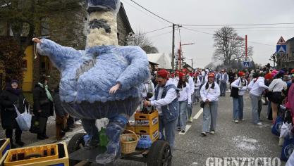 <p>Karnevalszug am Tulpensonntag in Deidenberg [Teil 1]</p>
