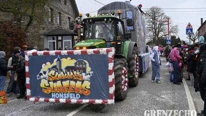 <p>Karnevalszug am Tulpensonntag in Deidenberg [Teil 1]</p>
