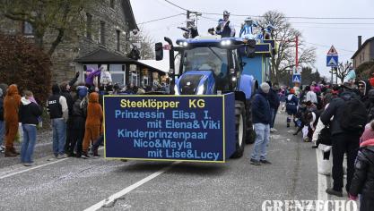 <p>Karnevalszug am Tulpensonntag in Deidenberg [Teil 1]</p>
