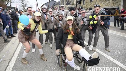<p>Karnevalszug am Tulpensonntag in Deidenberg [Teil 1]</p>
