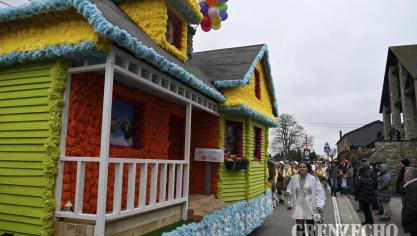 <p>Karnevalszug am Tulpensonntag in Deidenberg [Teil 1]</p>
