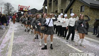 <p>Karnevalszug am Tulpensonntag in Deidenberg [Teil 2]</p>
