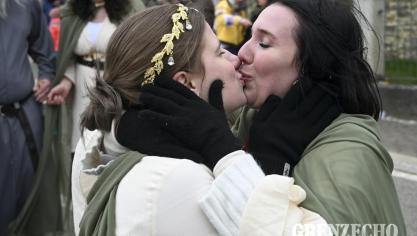 <p>Karnevalszug am Tulpensonntag in Deidenberg [Teil 2]</p>
