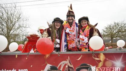 <p>Karnevalszug am Tulpensonntag in Deidenberg [Teil 2]</p>
