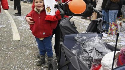 <p>Karnevalszug am Tulpensonntag in Deidenberg [Teil 2]</p>
