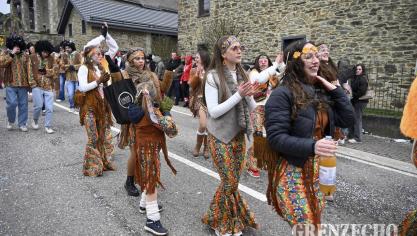 <p>Karnevalszug am Tulpensonntag in Deidenberg [Teil 3]</p>
