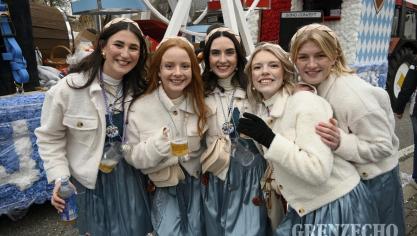 <p>Karnevalszug am Tulpensonntag in Deidenberg [Teil 3]</p>
