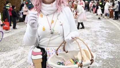 <p>Karnevalszug am Tulpensonntag in Deidenberg [Teil 3]</p>
