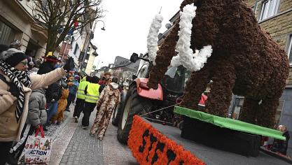 <p>Karnevalszug am Tulpensonntag in St.Vith [Teil 1]</p>
