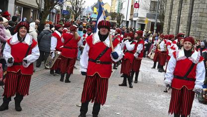 <p>Karnevalszug am Tulpensonntag in St.Vith [Teil 1]</p>
