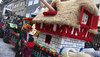 <p>Karnevalszug am Tulpensonntag in St.Vith [Teil 1]</p>

