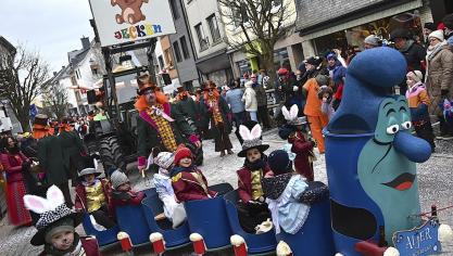 <p>Karnevalszug am Tulpensonntag in St.Vith [Teil 1]</p>

