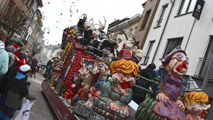 <p>Karnevalszug am Tulpensonntag in St.Vith [Teil 1]</p>
