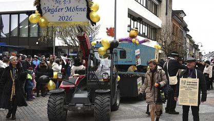 <p>Karnevalszug am Tulpensonntag in St.Vith [Teil 1]</p>
