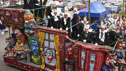 <p>Karnevalszug am Tulpensonntag in St.Vith [Teil 1]</p>
