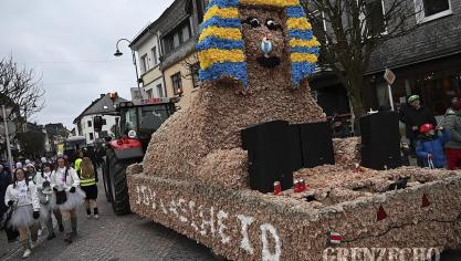<p>Karnevalszug am Tulpensonntag in St.Vith [Teil 2]</p>
