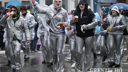 <p>Rosenmontagszug in Eupen [Teil 1]</p>
