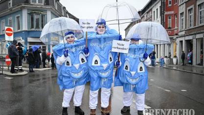 <p>Rosenmontagszug in Eupen [Teil 1]</p>
