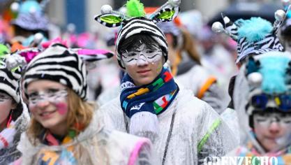 <p>Rosenmontagszug in Eupen [Teil 2]</p>
