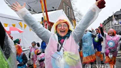 <p>Rosenmontagszug in Eupen [Teil 2]</p>

