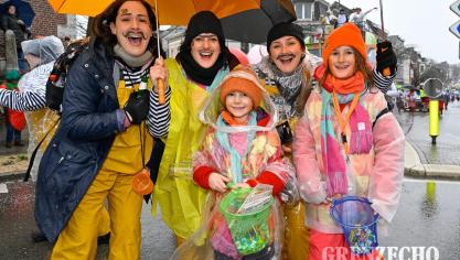 <p>Rosenmontagszug in Eupen [Teil 2]</p>
