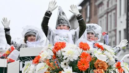 <p>Rosenmontagszug in Eupen [Teil 3]</p>
