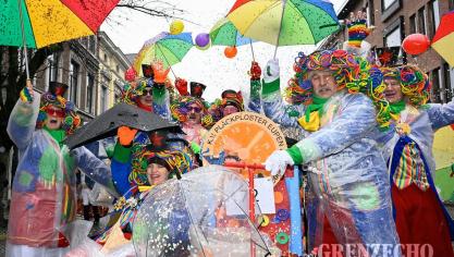 <p>Rosenmontagszug in Eupen [Teil 3]</p>
