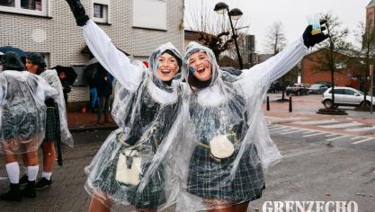 <p>Rosenmontagszug in Kelmis [Teil 1]</p>
