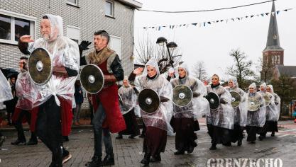 <p>Rosenmontagszug in Kelmis [Teil 1]</p>
