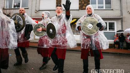 <p>Rosenmontagszug in Kelmis [Teil 1]</p>
