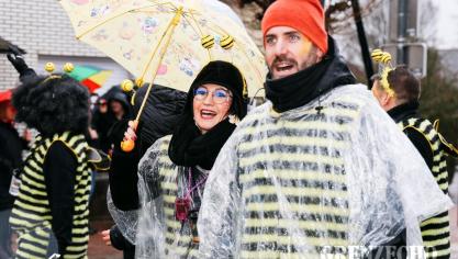 <p>Rosenmontagszug in Kelmis [Teil 1]</p>
