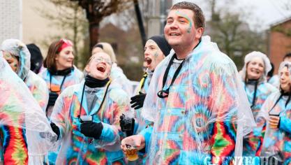 <p>Rosenmontagszug in Kelmis [Teil 1]</p>
