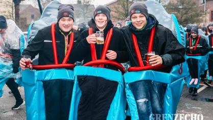 <p>Rosenmontagszug in Kelmis [Teil 2]</p>

