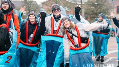 <p>Rosenmontagszug in Kelmis [Teil 2]</p>
