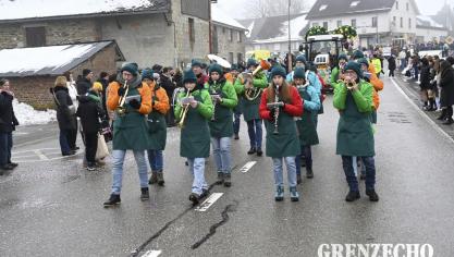 <p>Rosenmontagszug in Bütgenbach [Teil 1]</p>
