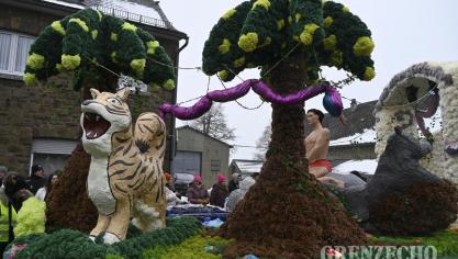 <p>Rosenmontagszug in Bütgenbach [Teil 1]</p>
