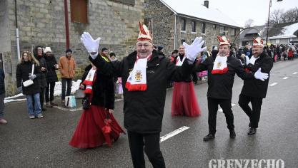 <p>Rosenmontagszug in Bütgenbach [Teil 1]</p>
