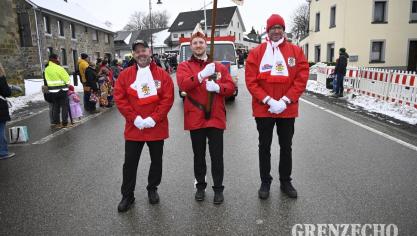 <p>Rosenmontagszug in Bütgenbach [Teil 1]</p>

