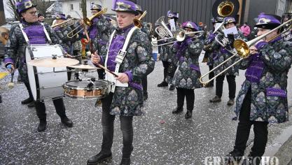 <p>Rosenmontagszug in Bütgenbach [Teil 2]</p>
