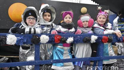 <p>Rosenmontagszug in Bütgenbach [Teil 2]</p>
