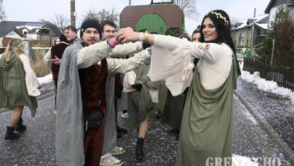 <p>Rosenmontagszug in Bütgenbach [Teil 2]</p>
