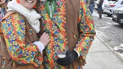 <p>Rosenmontagszug in Bütgenbach [Teil 2]</p>
