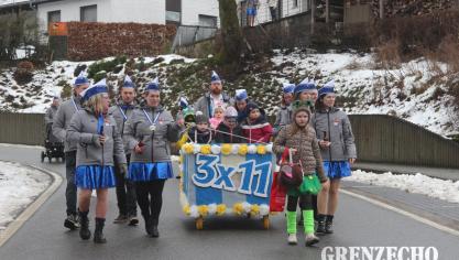 <p>Rosenmontagszug in Schönberg</p>
